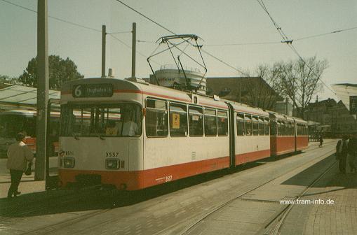 Bremen Tw 3557 / Hauptbahnhof / 5.5.00 / 49-3557-02 / B.Esser